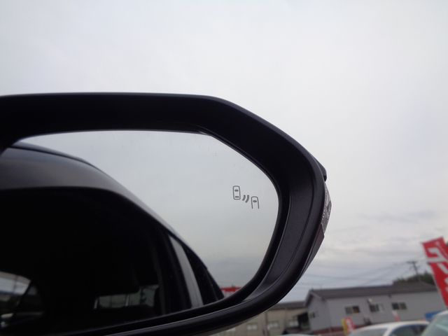 TOYOTA YARIS CROSS HYBRID 2021 Image 31