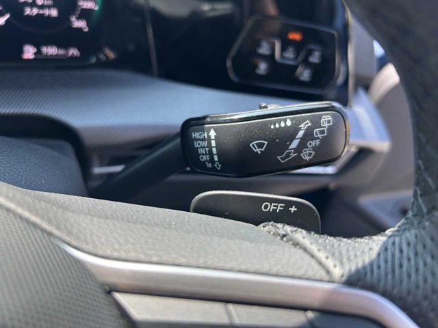 VOLKSWAGEN GOLF VARI 2025 Image 31