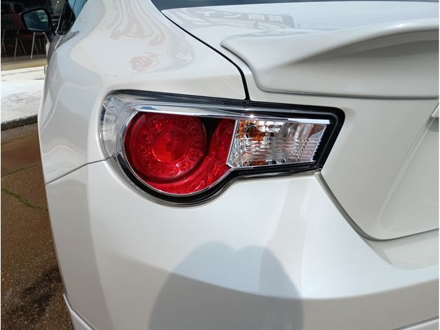 TOYOTA 86 2012 Image 31