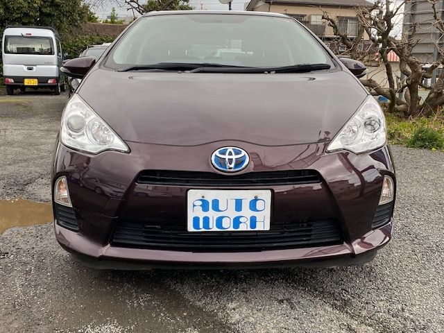 TOYOTA AQUA 2014 Image 31