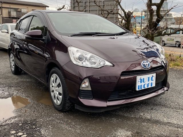 TOYOTA AQUA 2014 Image 31