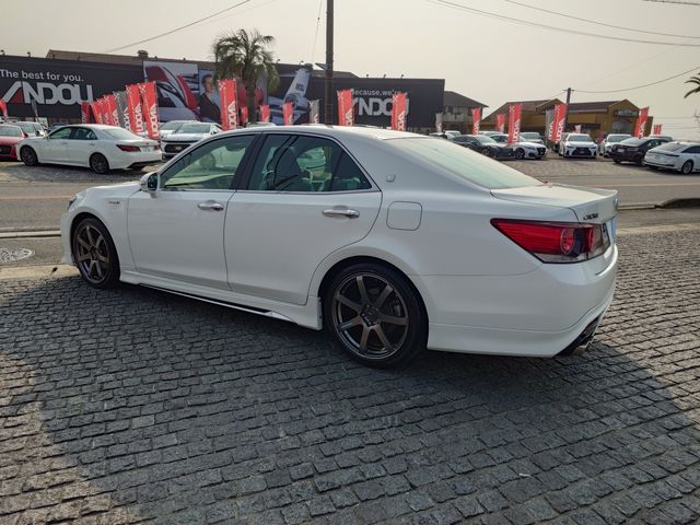 TOYOTA CROWN SEDAN HYBRID 2017 Image 31