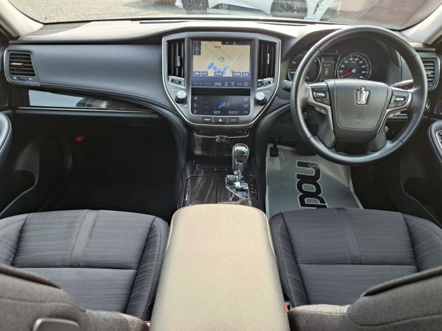 TOYOTA CROWN SEDAN HYBRID 2017 Image 31