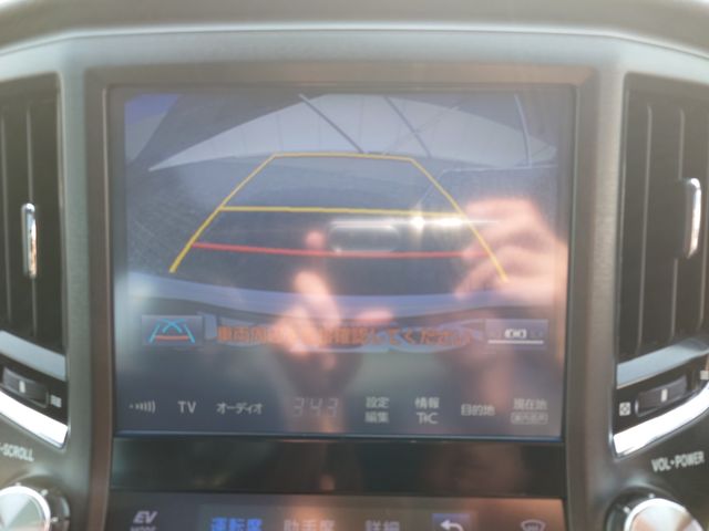 TOYOTA CROWN SEDAN HYBRID 2017 Image 31