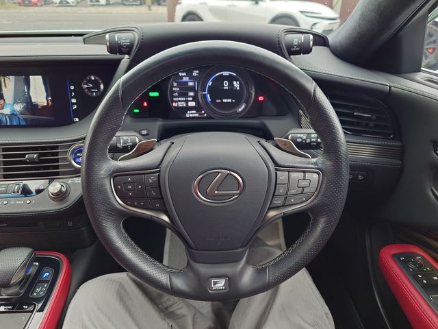 TOYOTA LEXUS LS500H 4WD 2019 Image 31