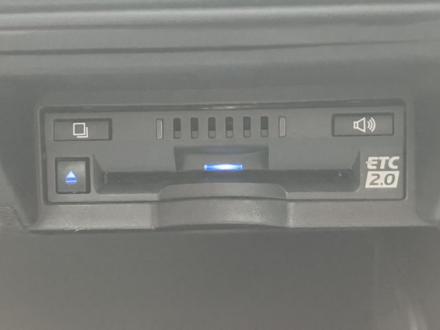 TOYOTA CROWN SEDAN HYBRID 2018 Image 31