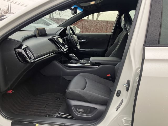 TOYOTA CROWN SEDAN HYBRID 2018 Image 31