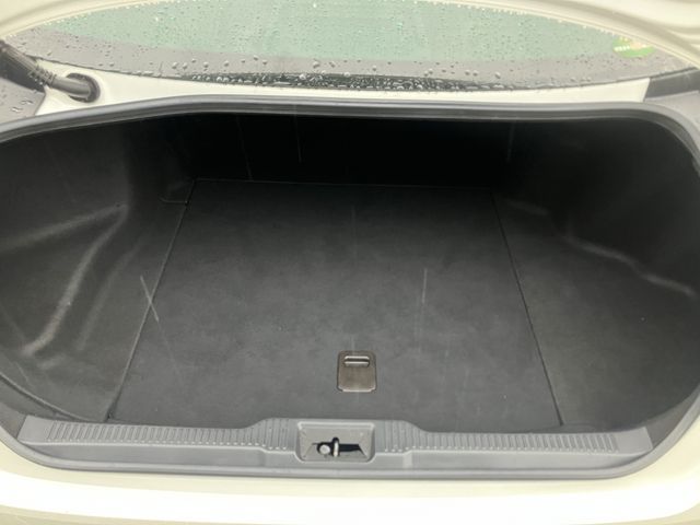 TOYOTA CROWN SEDAN HYBRID 2018 Image 31