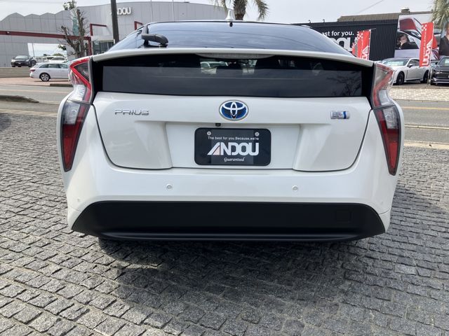 TOYOTA PRIUS 2017 Image 31