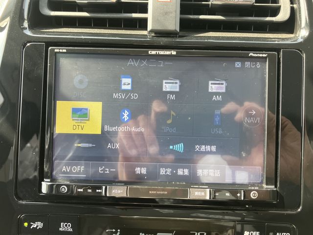 TOYOTA PRIUS 2017 Image 31