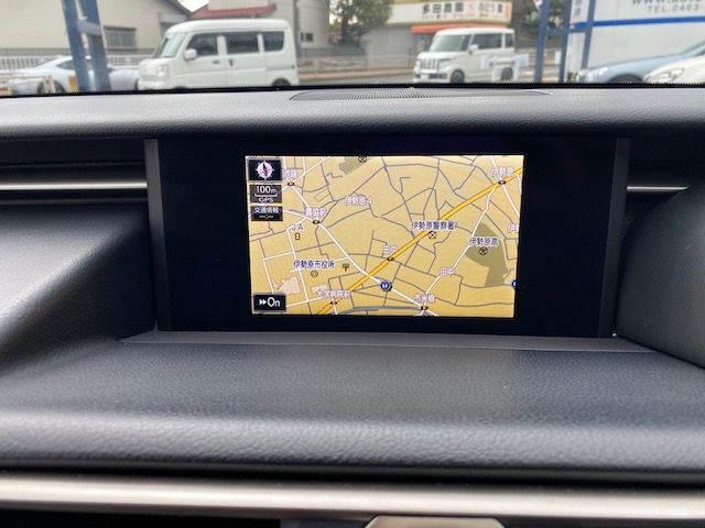 TOYOTA LEXUS RC200T 2015 Image 31