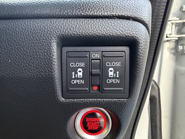 HONDA N BOX CUSTOM 2020 Image 31