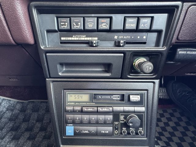 MITSUBISHI DEBONAIR V 1989 Image 31