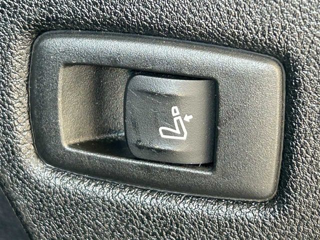 BMW 5SERIES TOURING 2018 Image 31