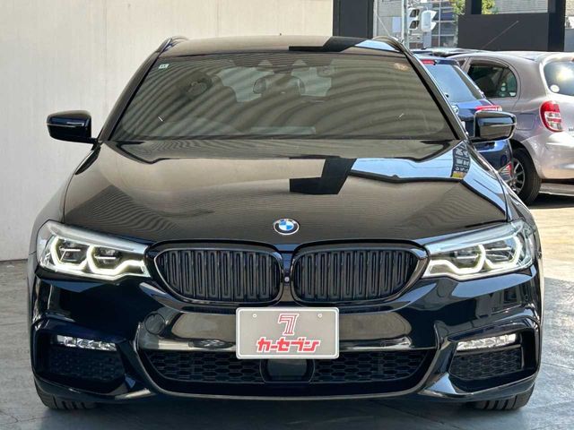 BMW 5SERIES TOURING 2018 Image 31