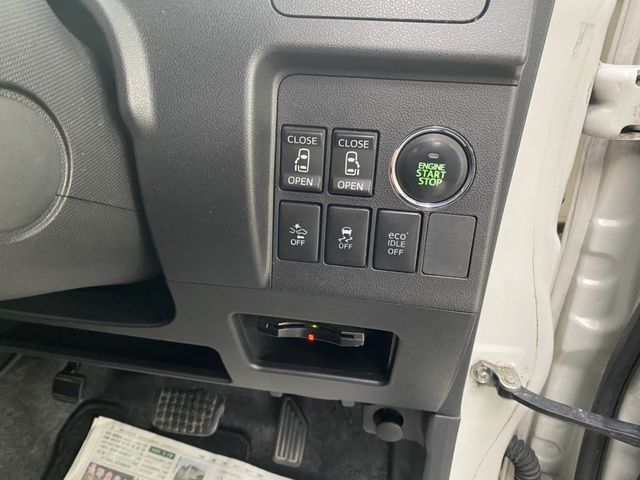 DAIHATSU TANTO CUSTOM 2013 Image 31