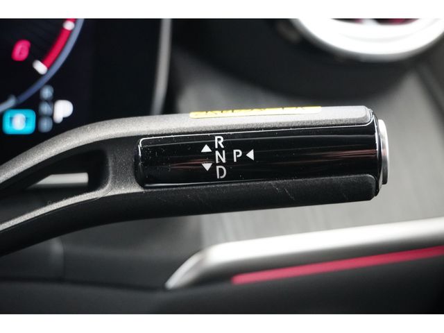 MERCEDES BENZ GLC CL 2024 Image 31