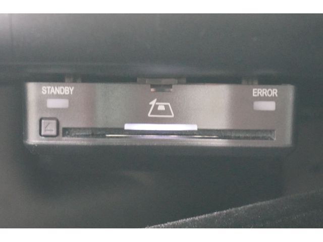 MERCEDES BENZ GLC CL 2024 Image 31