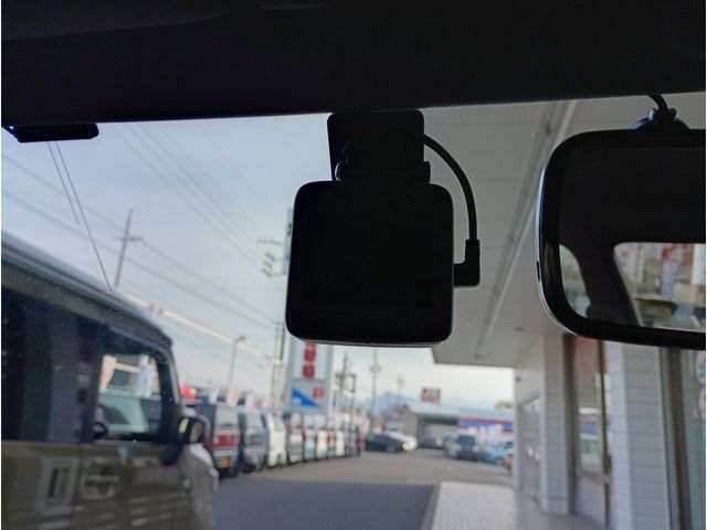 DAIHATSU MIRA GINO 1999 Image 31