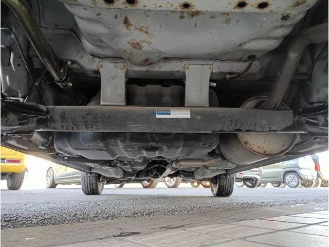 DAIHATSU MIRA GINO 1999 Image 31