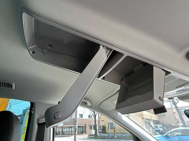 VOLKSWAGEN SHARAN 2022 Image 31