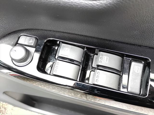 TOYOTA PIXIS JOY 2019 Image 31