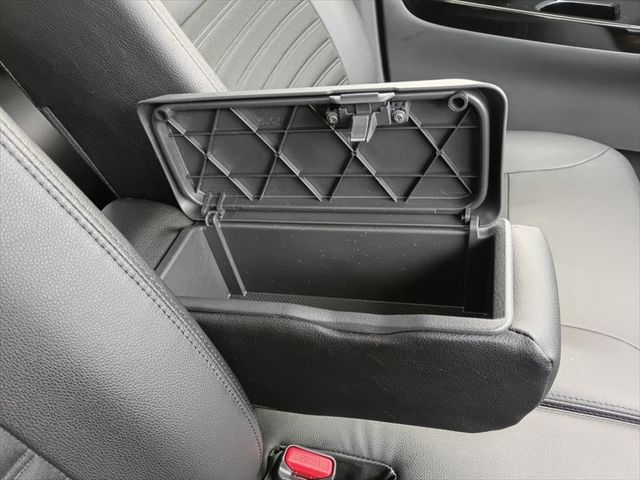 TOYOTA PIXIS JOY 2019 Image 31