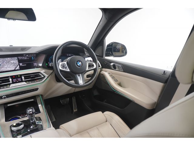 BMW X7 2021 Image 31