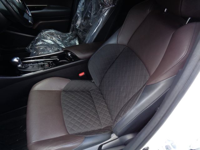 TOYOTA C-HR 2017 Image 31