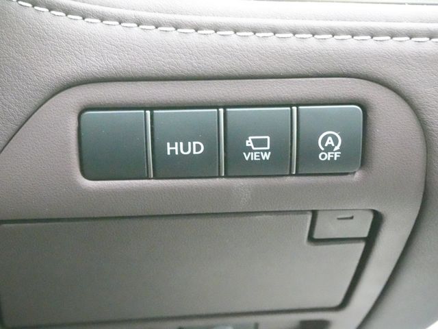 TOYOTA LEXUS LS500 2019 Image 31