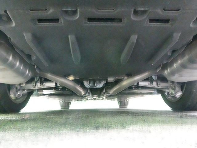 TOYOTA LEXUS LS500 2019 Image 31