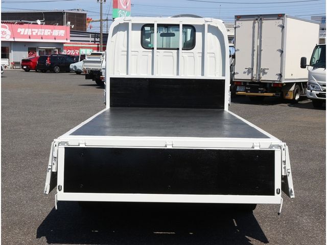 ISUZU ELF 2019 Image 31