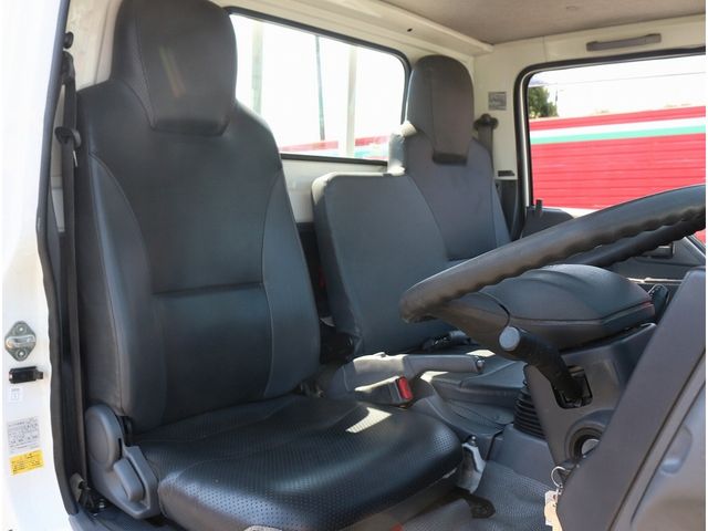 ISUZU ELF 2019 Image 31