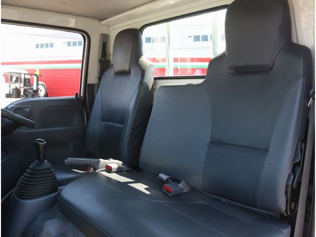 ISUZU ELF 2019 Image 31