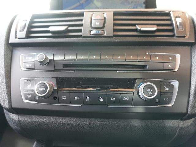 BMW 1SERIES 2013 Image 31