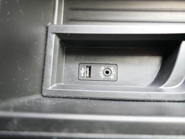 BMW 1SERIES 2013 Image 31