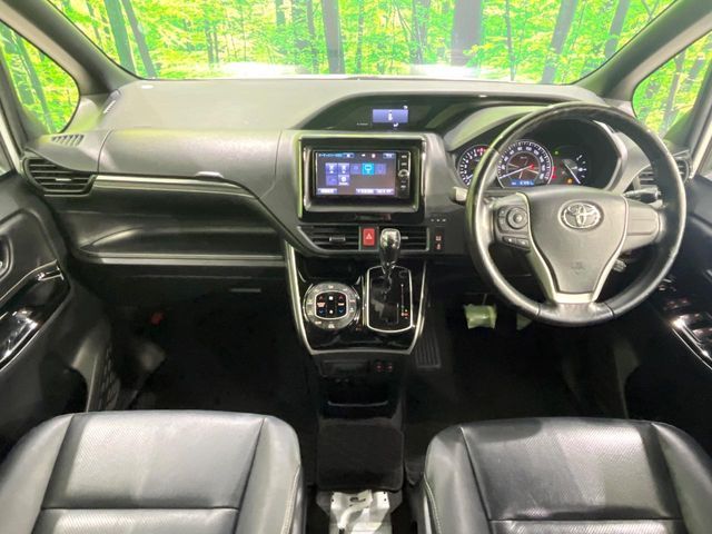 TOYOTA ESQUIRE 2017 Image 31