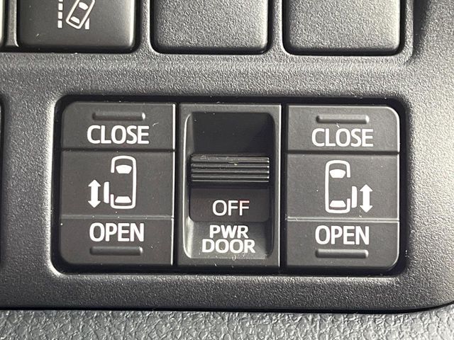 TOYOTA ESQUIRE 2017 Image 31