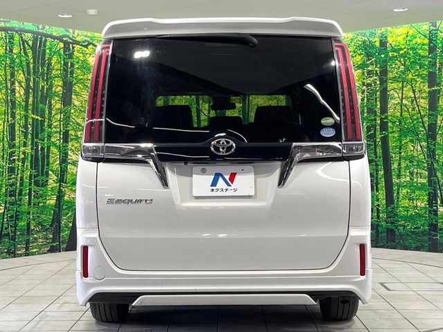 TOYOTA ESQUIRE 2017 Image 31