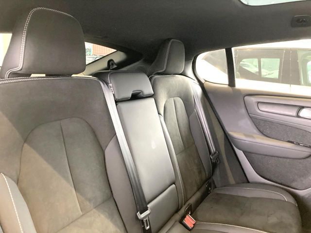 VOLVO C40 2023 Image 31