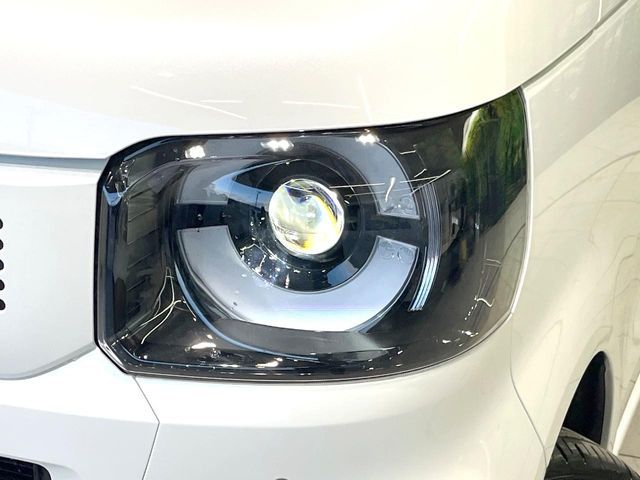 HONDA N BOX 2025 Image 31