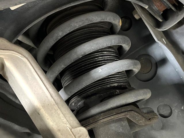 TOYOTA CROWN SEDAN HYBRID 2015 Image 31