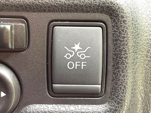 NISSAN NOTE 2018 Image 31