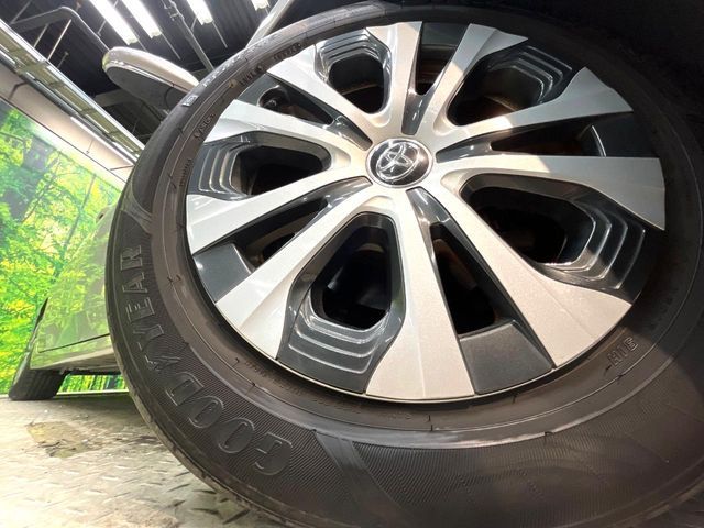 TOYOTA PRIUS 2019 Image 31