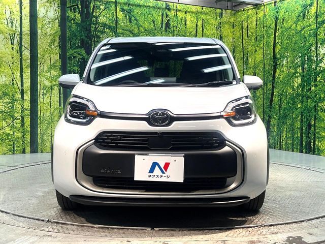TOYOTA SIENTA HYBRID 2024 Image 31