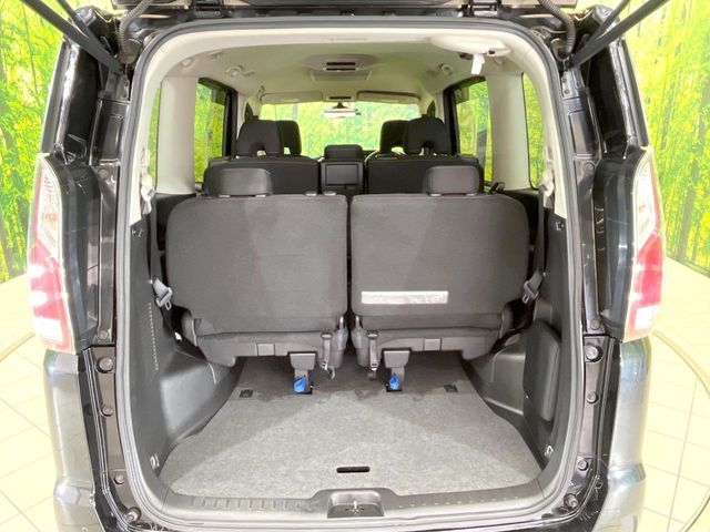 NISSAN SERENA  S-HYBRID 2017 Image 31