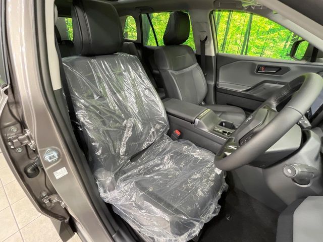 TOYOTA RAV4 HYBRID 4WD 2026 Image 31