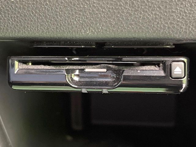 DAIHATSU TANTO 2015 Image 31