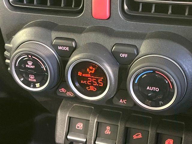 SUZUKI JIMNY NOMADE 2025 Image 31