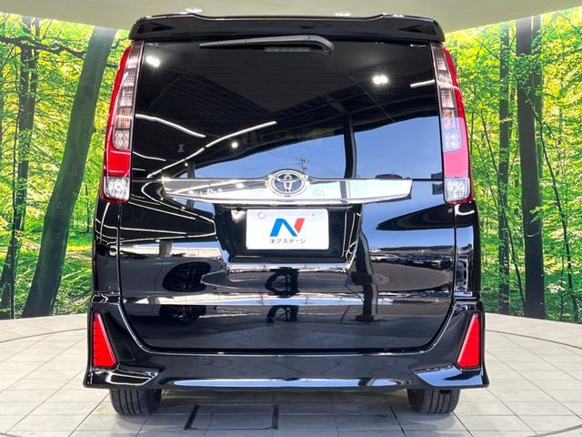 TOYOTA NOAH 2014 Image 31